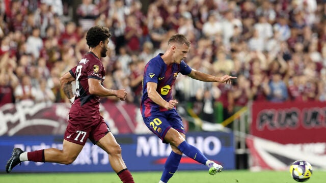 Dani Olmo durante el partido amistoso ante el Vissel Kobe
