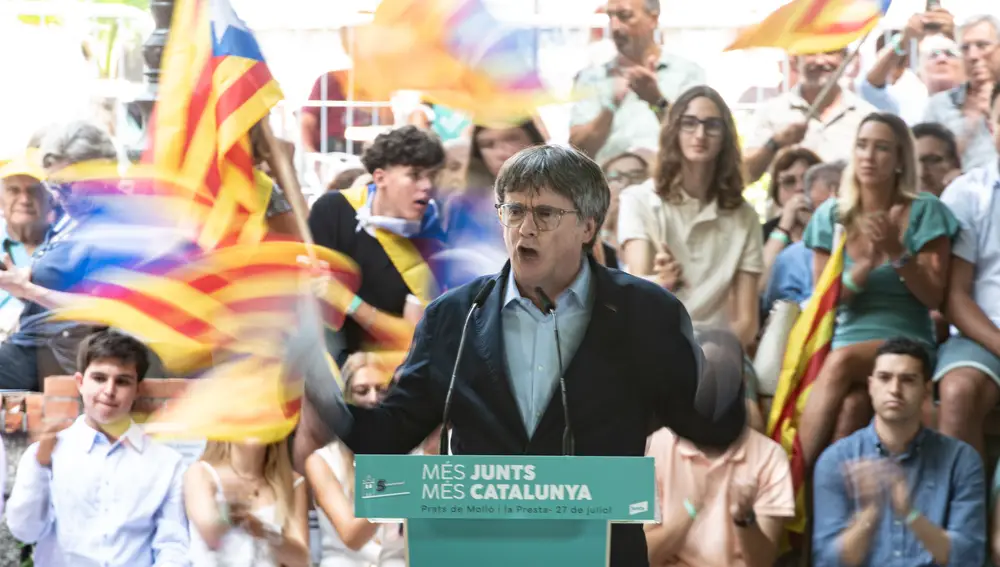 Puigdemont asiste al V aniversario de Junts en Prats de Molló (Francia)