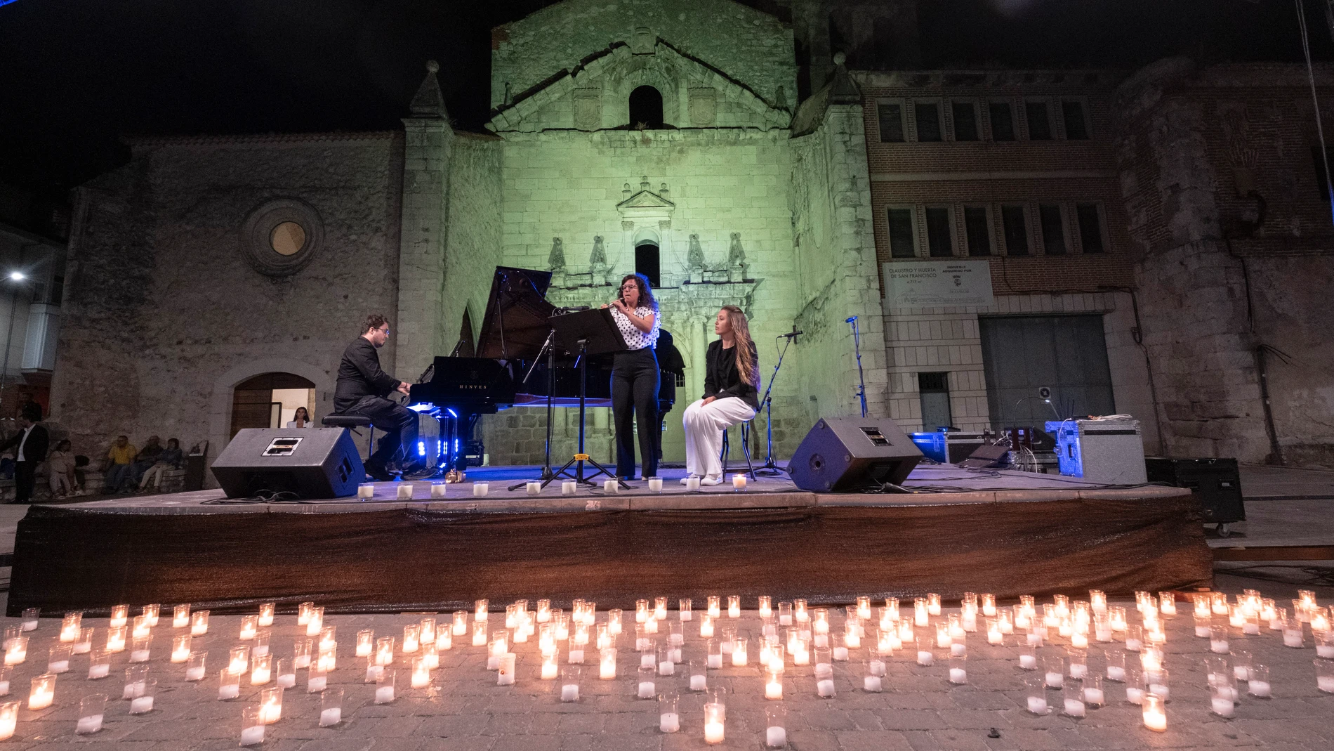 La ‘Noche en Blanco y Negro’ de Cuéllar