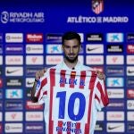 Alex Baena presentation as new player of Atletico de Madrid