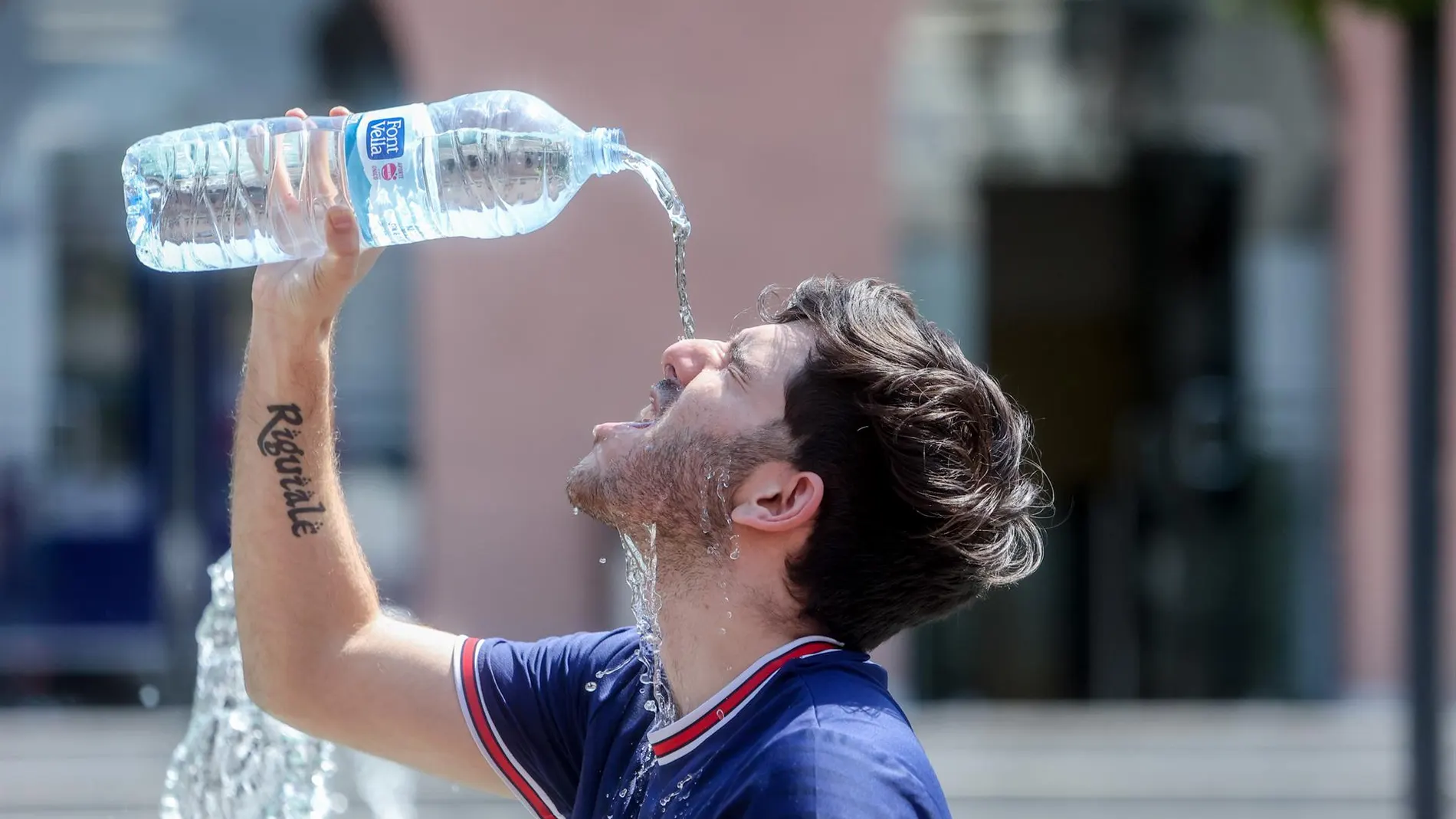 El 90 por ciento de la población considera el calor extremo como un riesgo grave para la salud, según Sanidad
