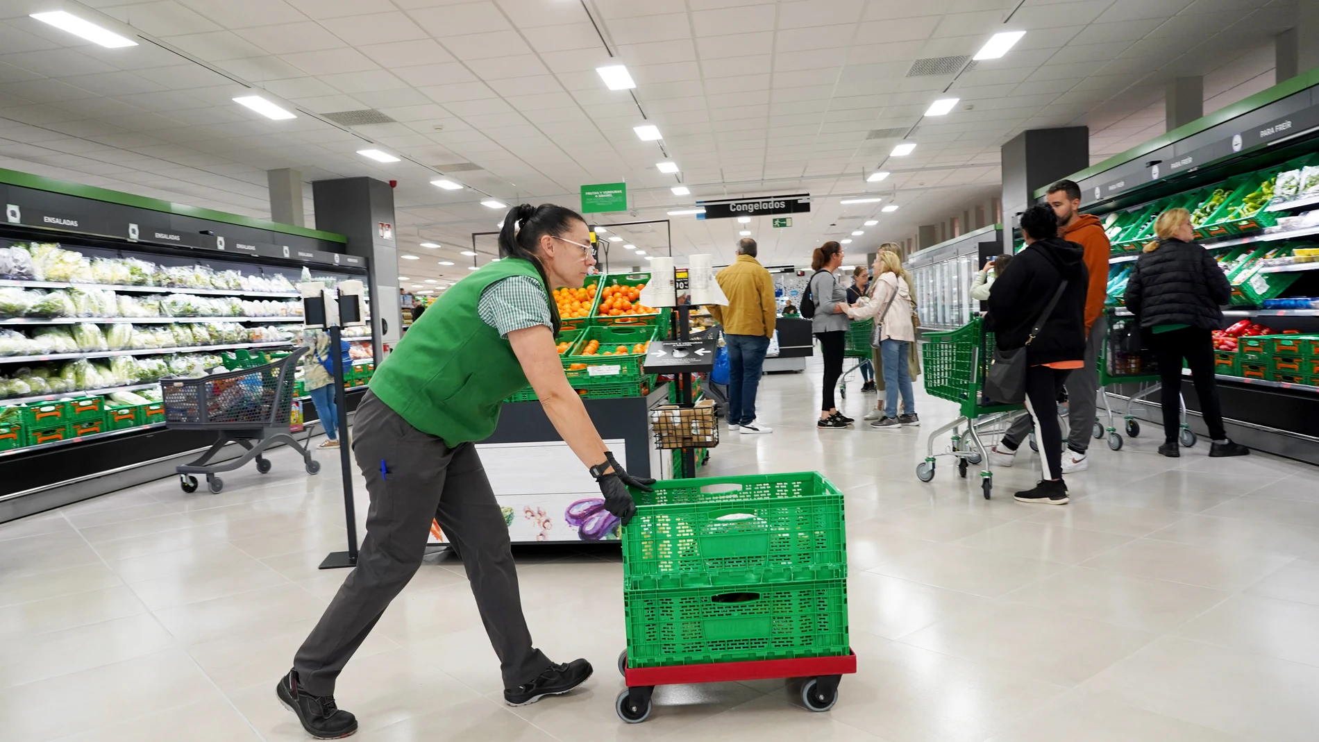 Empleada del Mercadona de Arroyo de la Encomienda (Valladolid)