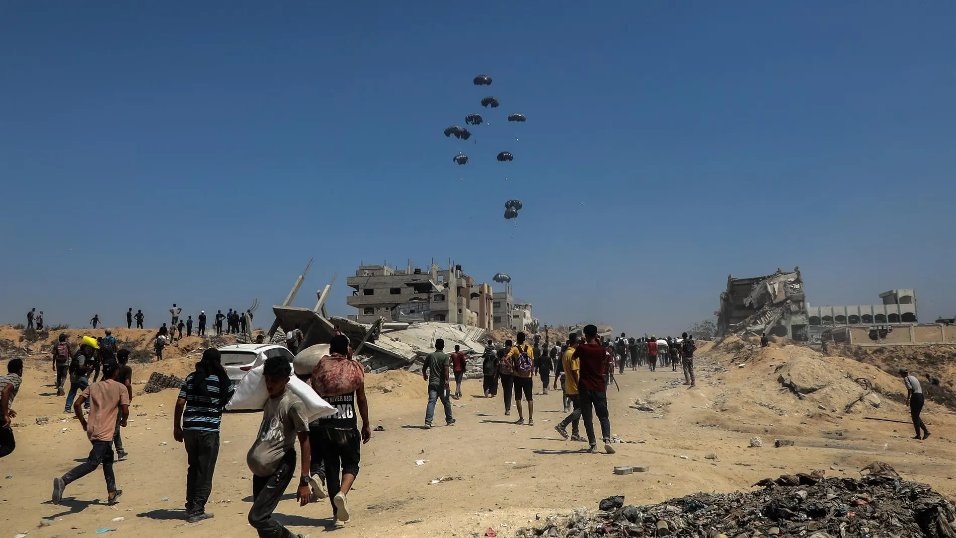 O.Próximo.-El Gobierno de Gaza acusa a la comunidad internacional de "conspirar" ante la "farsa" del aumento de la ayuda