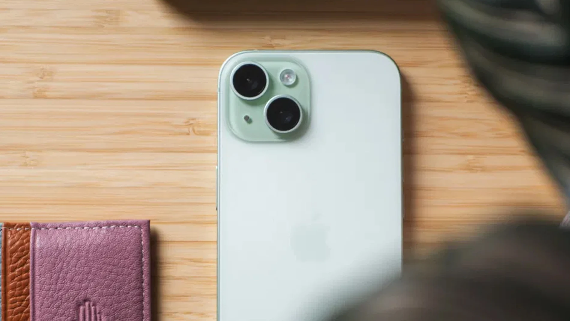 iPhone 15 Plus
