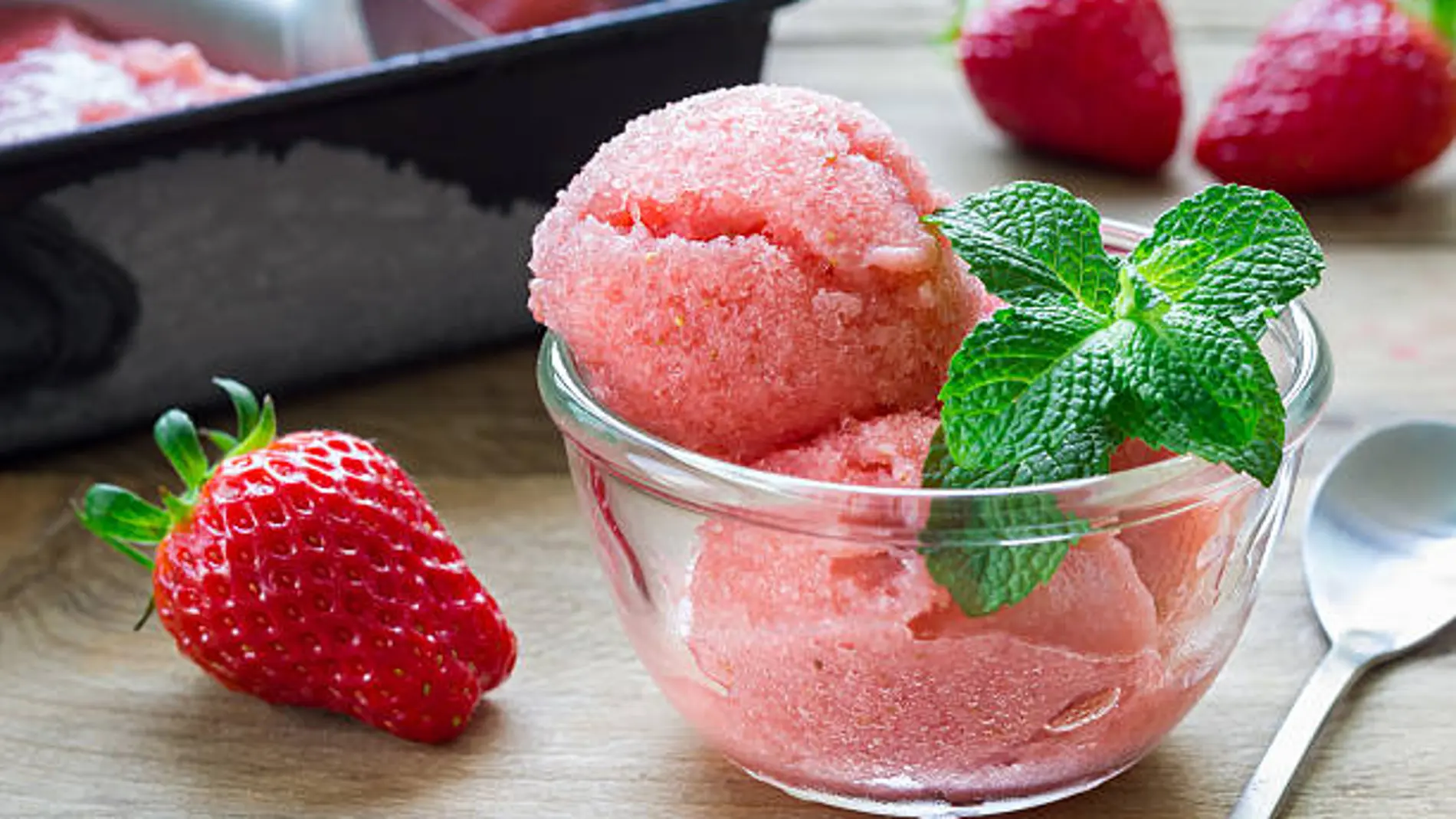 Helados caseros sin máquina: 3 recetas que puedes hacer hoy mismo