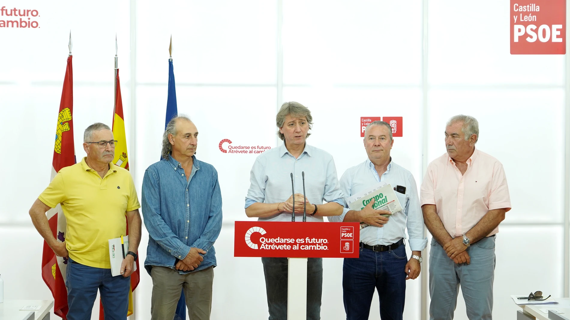 El secretario general del PSOECyL Carlos Martínez se reúne con las organizaciones agrarias