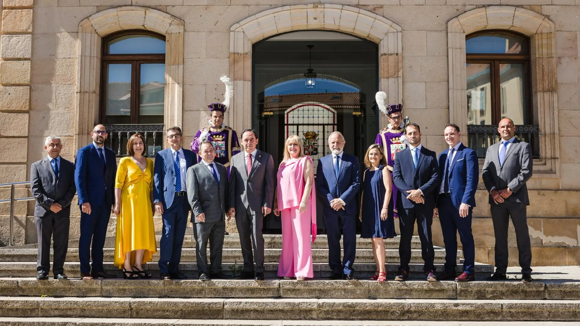 El presidente de la Diputación de Soria, Benito Serrano, hace balance de sus dos años de legislatura, junto a su equipo de Gobierno