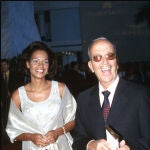 Ronna Keith y Julio Iglesias Puga