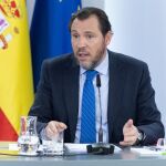Puente apunta que la querella de Ábalos contra Transportes no es buena estrategia y se desvincula del 'caso Koldo'