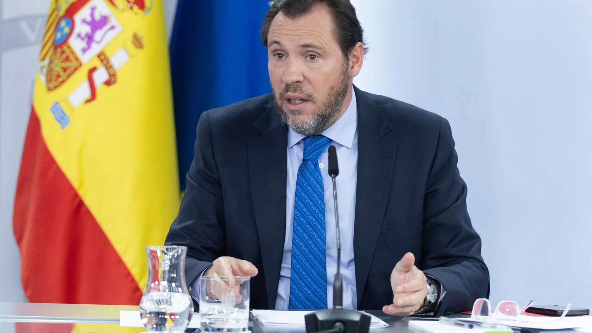 Puente apunta que la querella de Ábalos contra Transportes no es buena estrategia y se desvincula del 'caso Koldo'