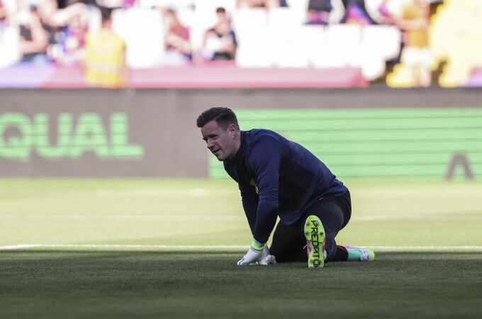 Fútbol- El Barça no da tiempo de baja de Ter Stegen tras la reintervención en la espalda