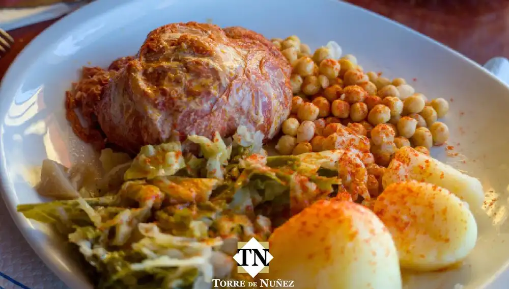 Plato de botelo