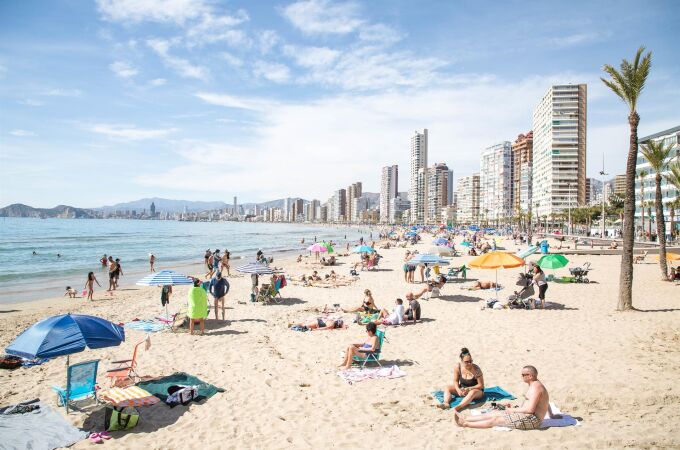 MURCIA.-Julio se despide con ascenso térmico y tormentas en interior y nordeste peninsular y agosto llega con calor intenso
