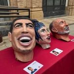 Diez nuevos cabezudos caricaturizados con los rostros de los murcianos más emblemáticos desfilarán en la Feria