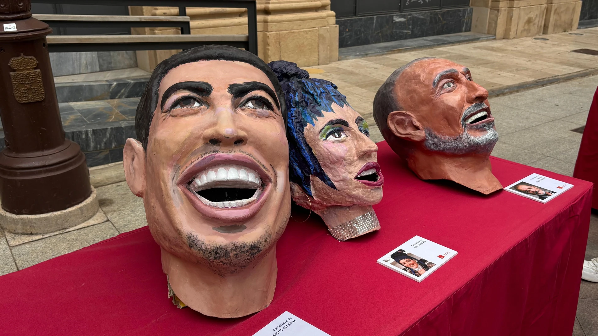 Diez nuevos cabezudos caricaturizados con los rostros de los murcianos más emblemáticos desfilarán en la Feria REMITIDA / HANDOUT por AYUNTAMIENTO MURCIA Fotografía remitida a medios de comunicación exclusivamente para ilustrar la noticia a la que hace referencia la imagen, y citando la procedencia de la imagen en la firma 30/07/2025