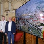  El alcalde de Valladolid, Jesús Julio Carnero, y el director de La Vuelta, Javier Guillén, junto a la concejala de Turismo Blanca Jiménez en la presentación de la contrarreloj individual de La Vuelta Ciclista a España 2025