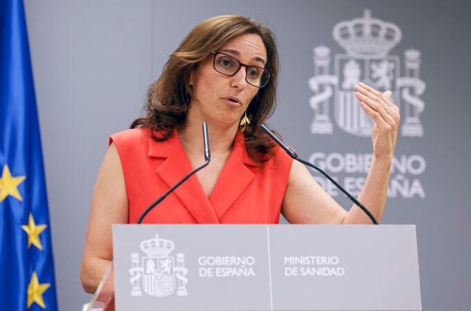 Rueda de prensa de la ministra de Sanidad tras el pleno extraordinario de la Comisión de Recursos Humanos del Sistema Nacional de Salud