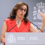 Rueda de prensa de la ministra de Sanidad tras el pleno extraordinario de la Comisión de Recursos Humanos del Sistema Nacional de Salud