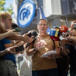Feijóo se reúne con asociaciones de víctimas de la dana de Valencia