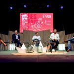 El director de La Razón, Francisco Marhuenda, junto al resto de tertulianos, anoche, en Mazarrón