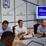 El presidente de la Diputación de Valladolid, Conrado Íscar, preside la primera reunión informativa con alcaldes sobre el Proyecto Gesaguavall Virtual