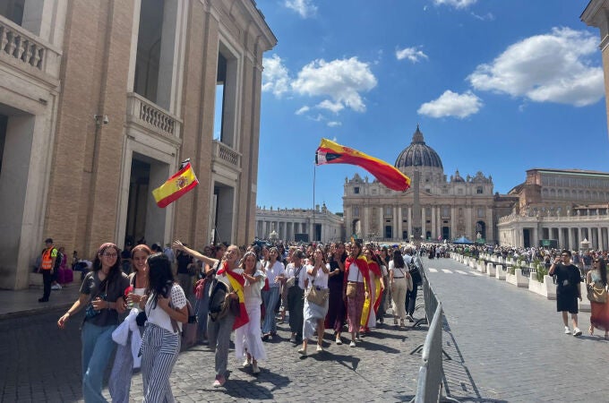 Los jóvenes invaden Roma por el Jubileo de la Juventud: "Me siento como en un Mundial"