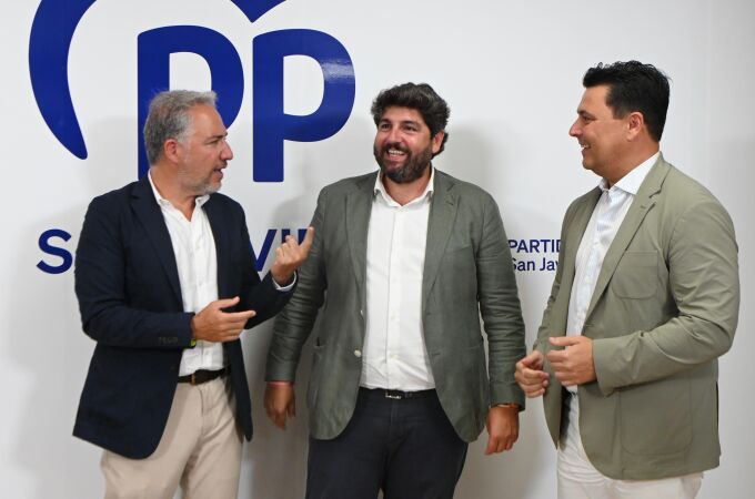 Elías Bendodo, Fernando López Miras y José Miguel Luengo