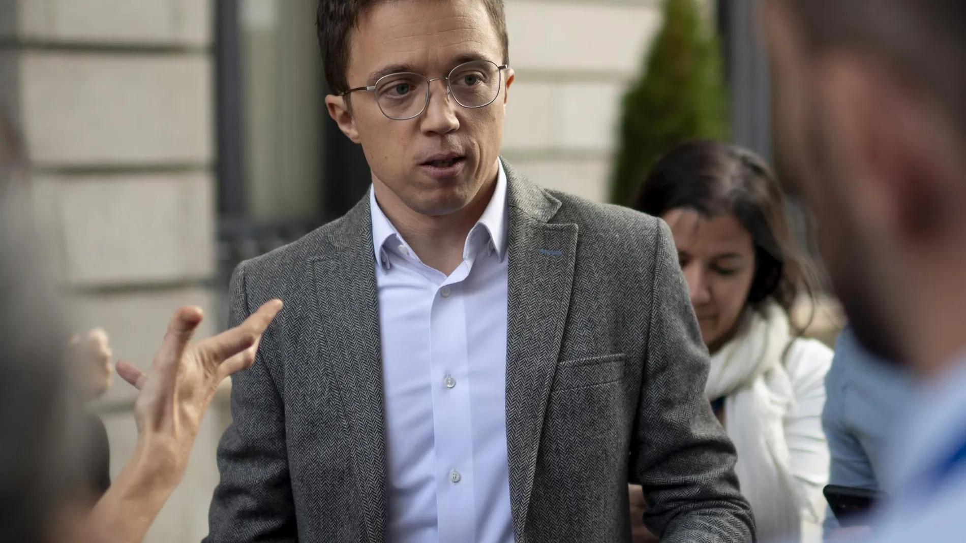 MADRID.-La Audiencia Provincial descarta analizar el móvil de Errejón y aprueba aportar a la causa un informe médico de Mouliaá