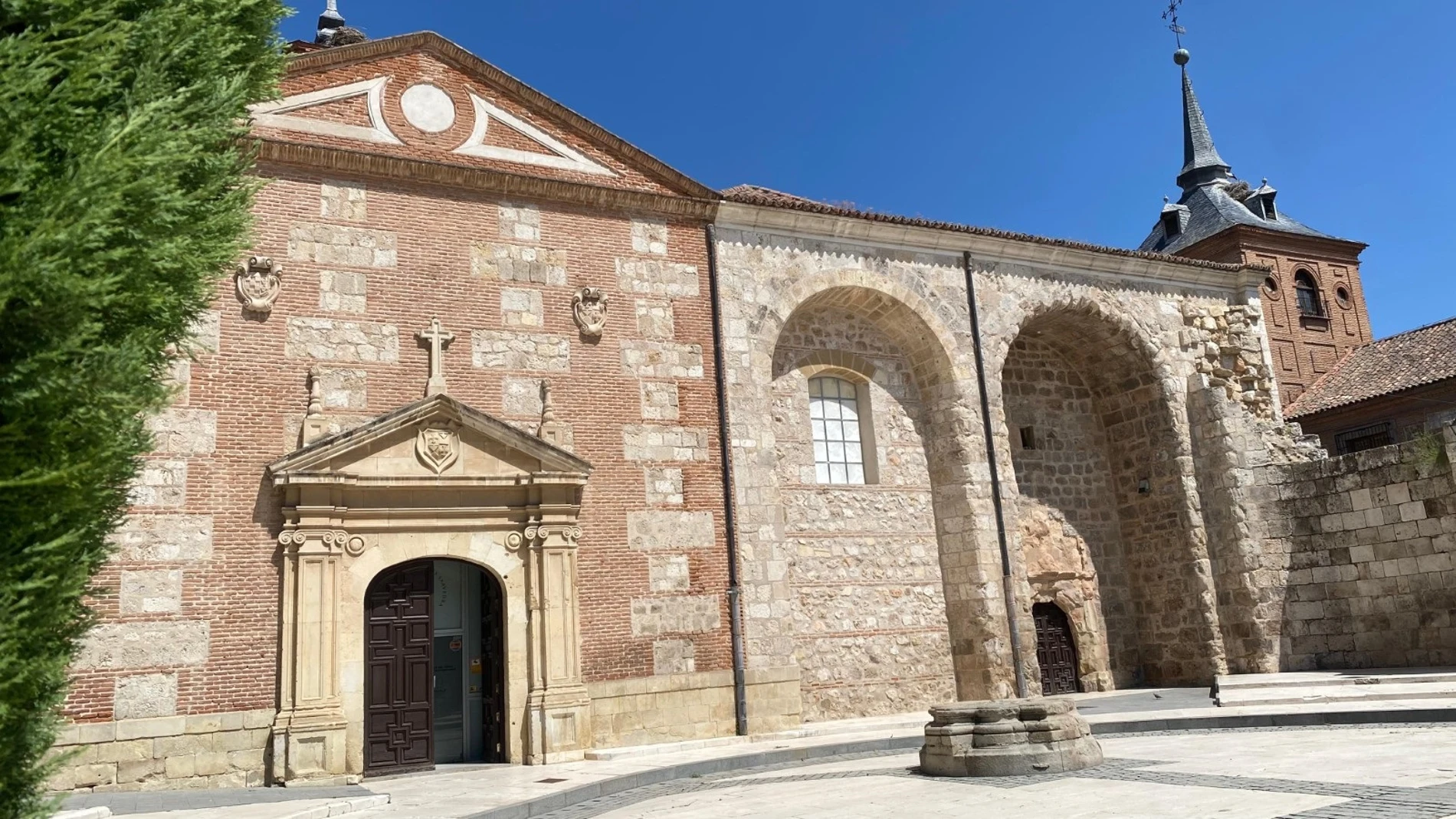 Comienzan las visitas guiadas por los rincones más icónicos del casco por las fiestas de los Santos NiñosREMITIDA / HANDOUT por AYUNTAMIENTO DE ALCALÁFotografía remitida a medios de comunicación exclusivamente para ilustrar la noticia a la que hace referencia la imagen, y citando la procedencia de la imagen en la firma31/07/2025