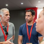 En el centro, el secretario general del PSOE de Badajoz, Manuel Borrego Rodríguez.