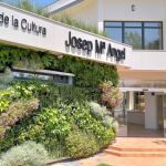 El PP de l'Eliana (Valencia) solicita retirar el nombre de José María Ángel de la Casa de la Cultura y la biblioteca del municipio