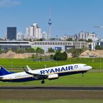 Economía.- Ryanair tilda de "excesivo" el aumento de las tarifas de Aena en un 6,62% y amenaza con recortar rutas