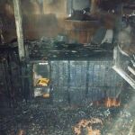 Estado en el que quedó la vivienda de Ponferrada tras el incendio