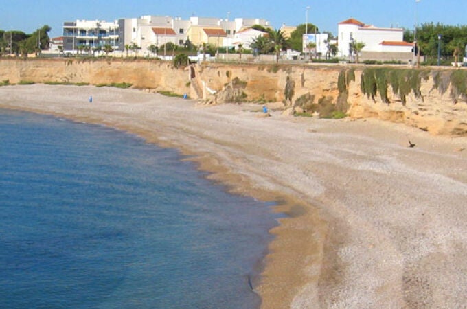 Muere ahogada una mujer en la playa de Les Deveses de Vinaròs (Castellón)