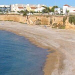 Muere ahogada una mujer en la playa de Les Deveses de Vinaròs (Castellón)