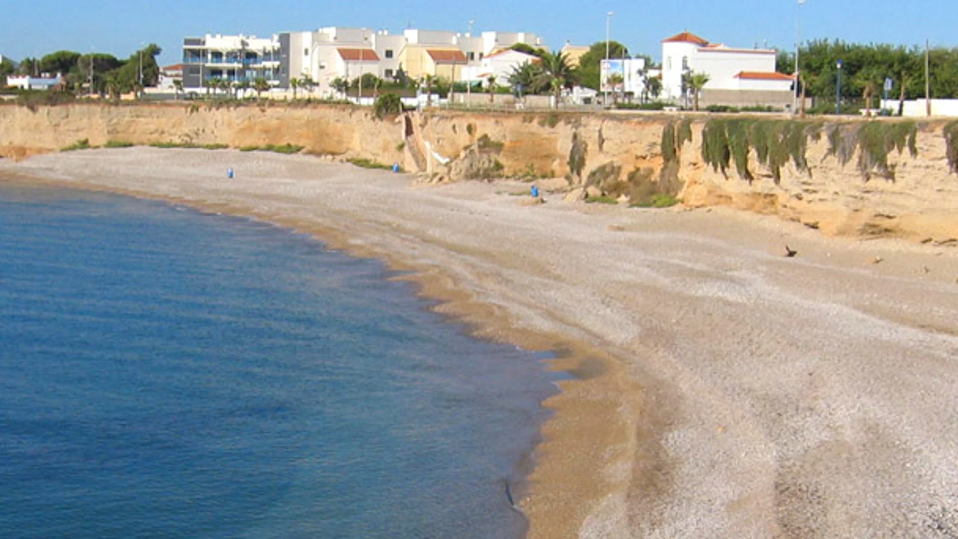 Muere ahogada una mujer en la playa de Les Deveses de Vinaròs (Castellón)