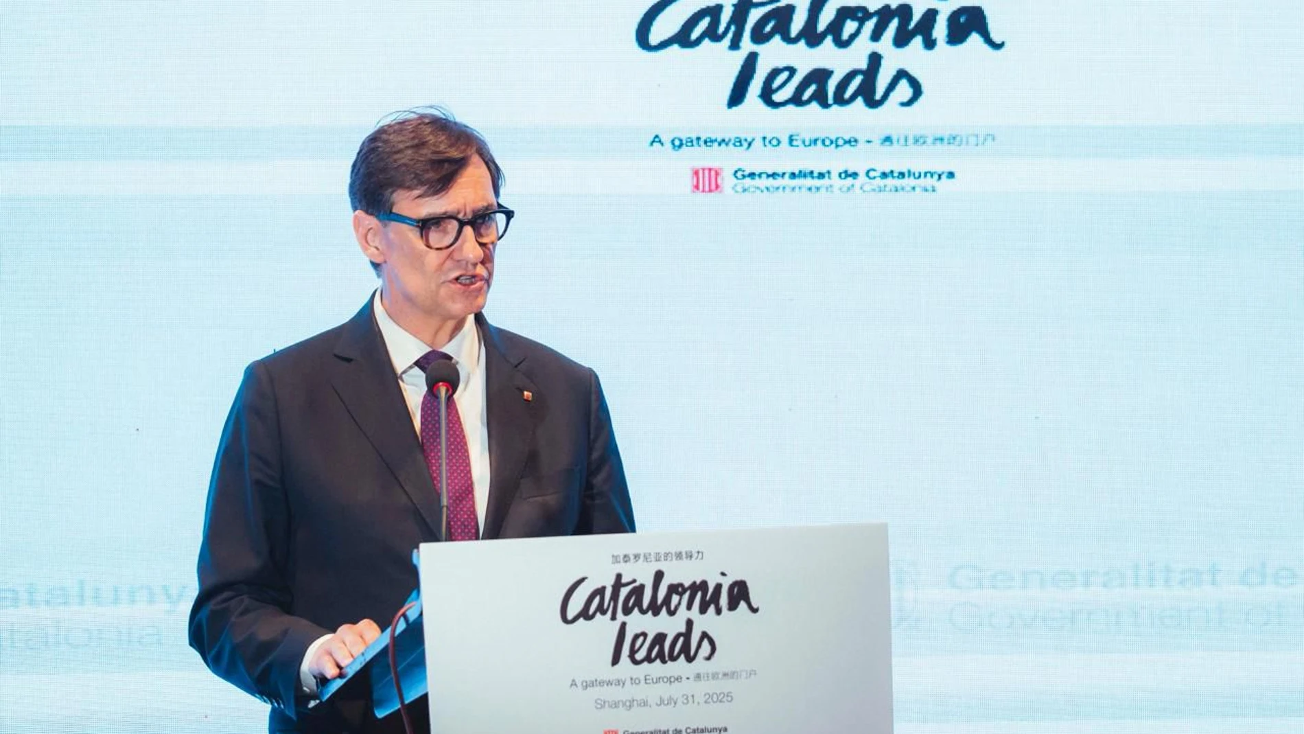 SHANGHAI (CHINA), 31/07/2025.- El presidente de la Generalitat de Cataluña, Salvador Illa pronuncia la conferencia "Catalonia leads. A gateway to Europe', en el marco de su visita a China, este jueves. EFE/Generalitat Catalunya/ Arnau Carbonell/SOLO USO EDITORIAL/SOLO DISPONIBLE PARA ILUSTRAR LA NOTICIA QUE ACOMPAÑA (CRÉDITO OBLIGATORIO)