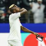 Fútbol.- El delantero nigeriano Osimhen, al Galatasaray por 75 millones de euros y 20 de salario
