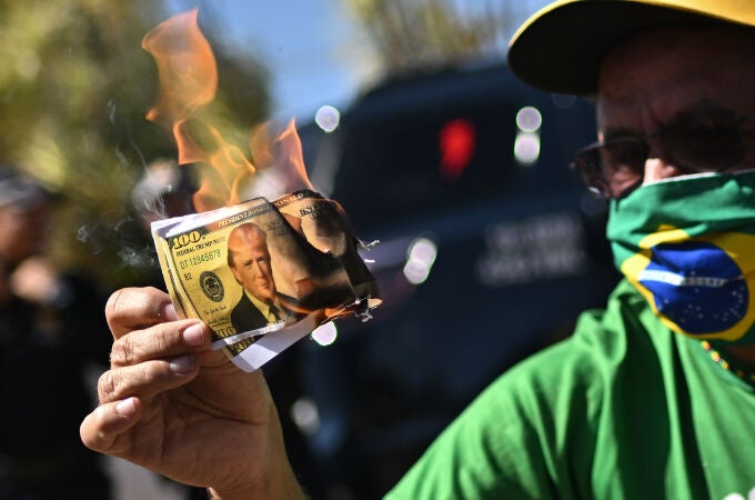 Manifestantes en Brasil protestan contra aranceles de EE.UU