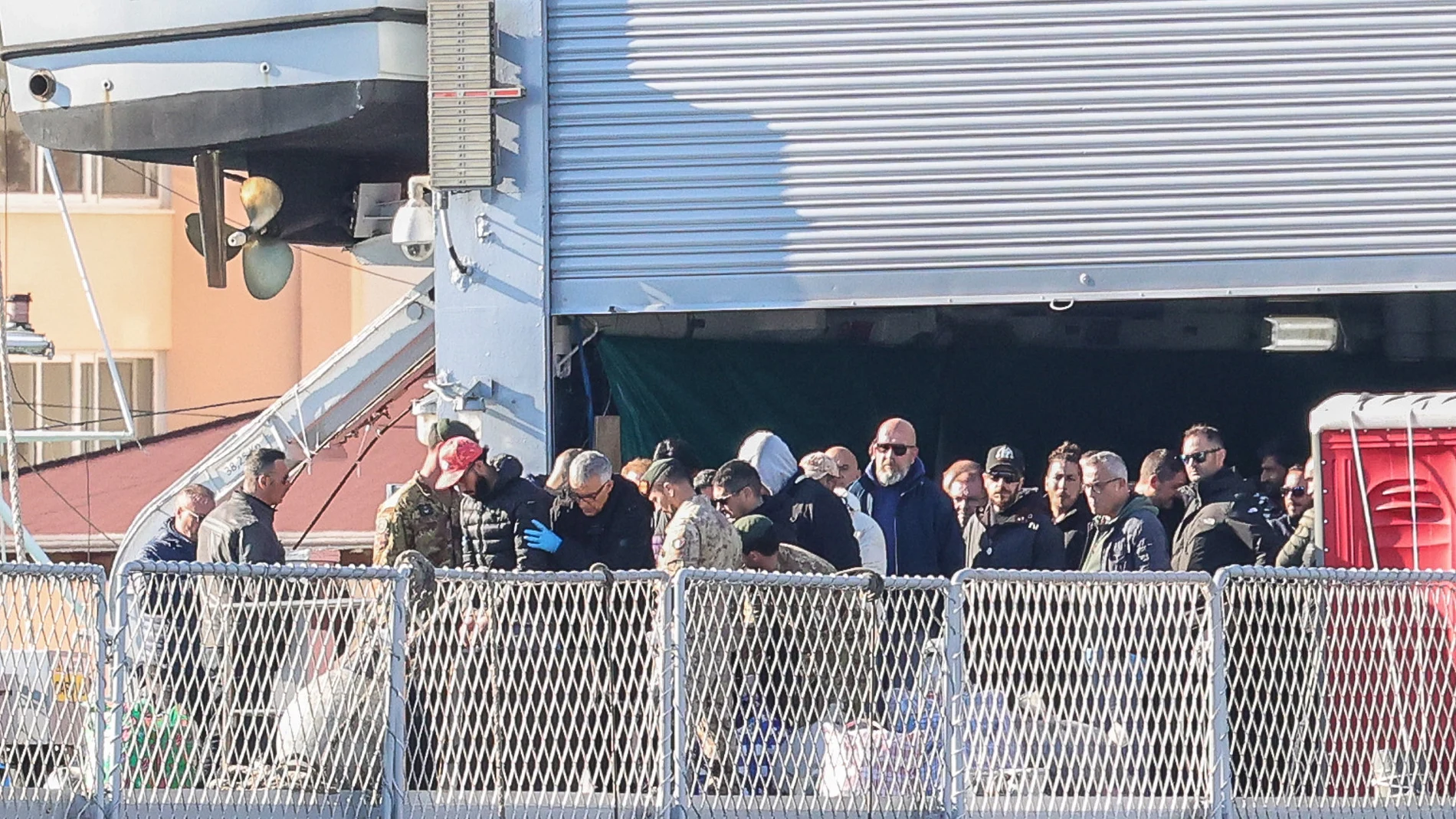 Meloni acusa al TJUE de exceder sus competencias en su dictamen contra su política migratoria