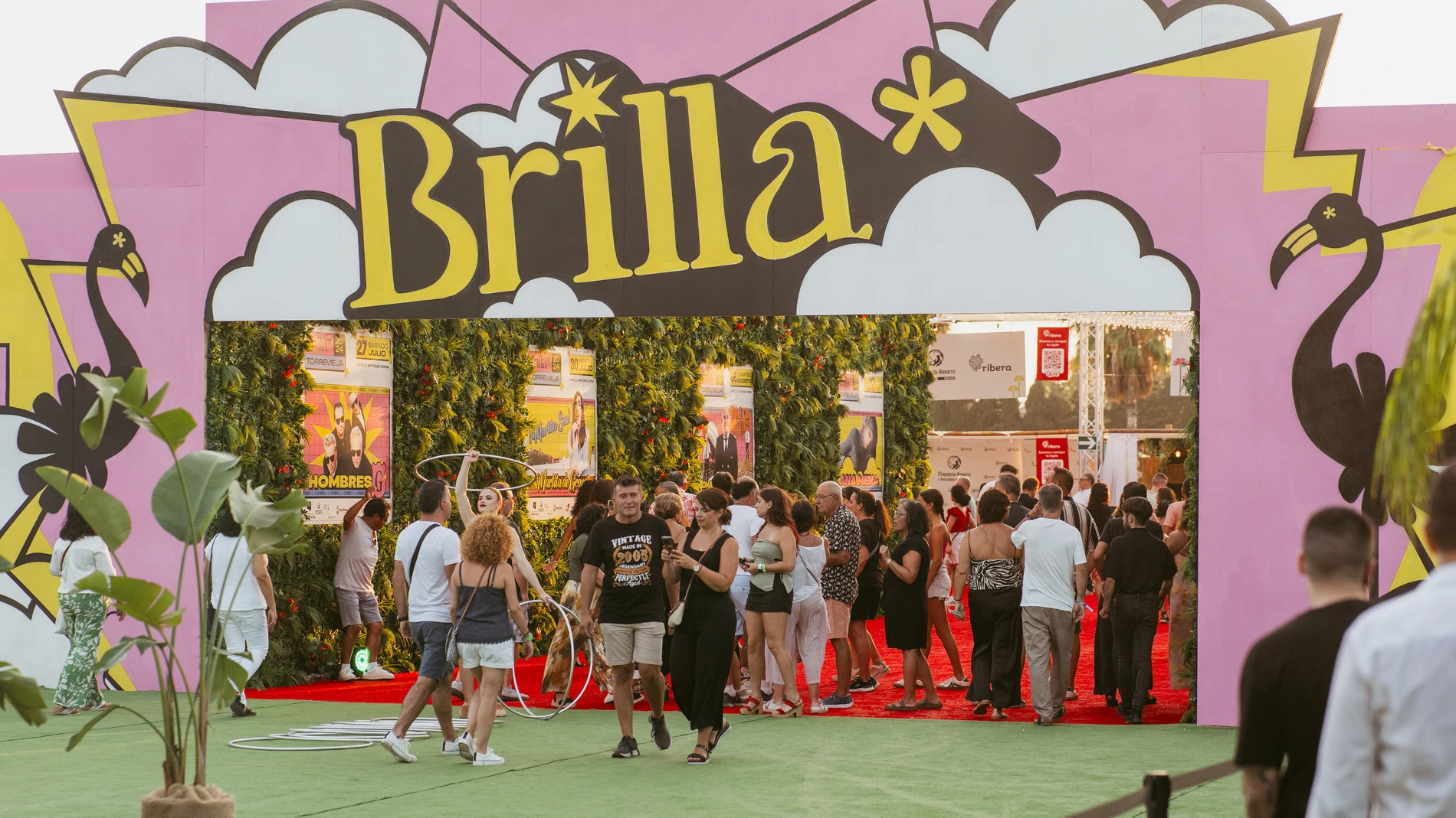 Brilla Torrevieja: El festival que transformó un sueño local en un fenómeno cultural