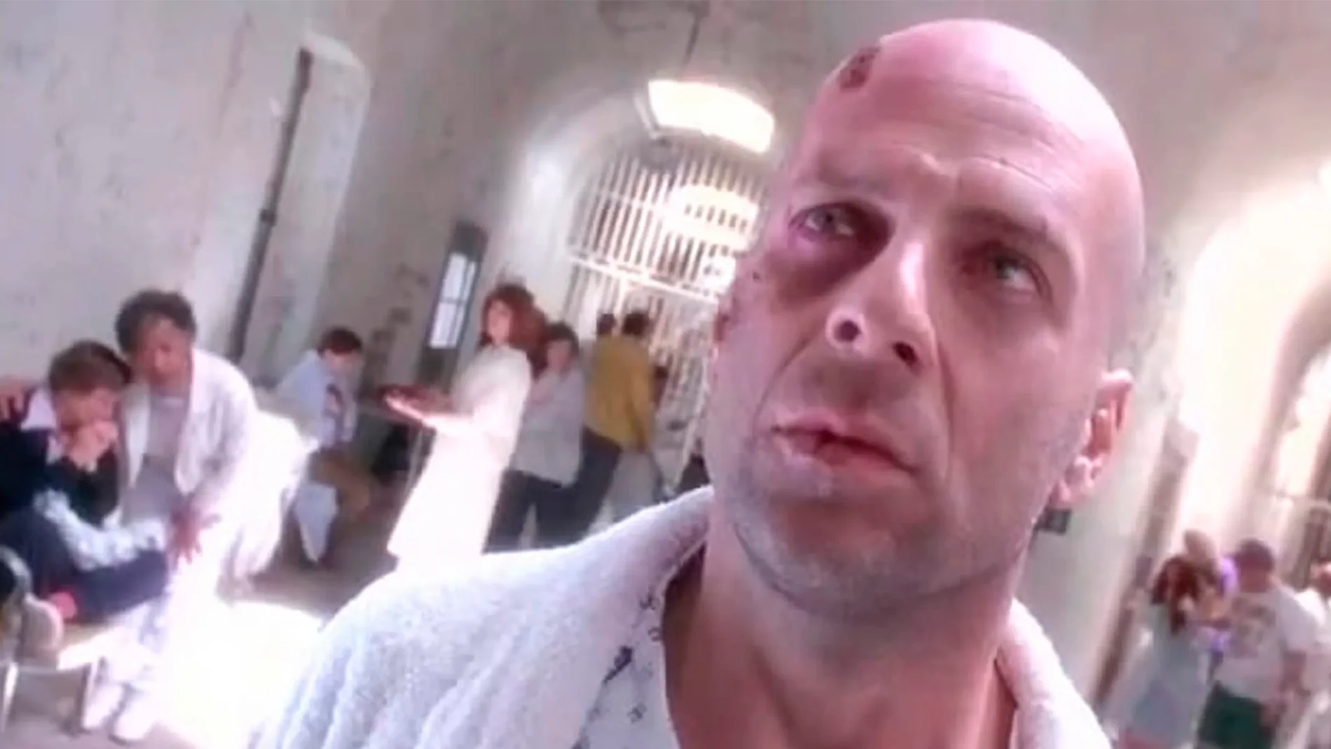 Olvida ‘El sexto sentido’: esta película de Bruce Willis, disponible en streaming, es aún más inquietante