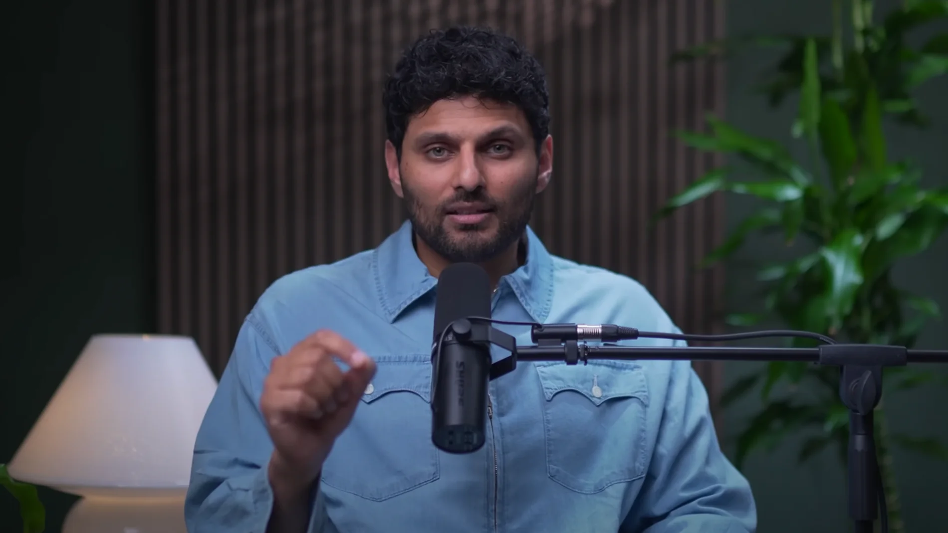 Jay Shetty, autor y coach motivacional: “Dame 30 minutos y eliminaré por completo tus dudas sobre ti mismo”