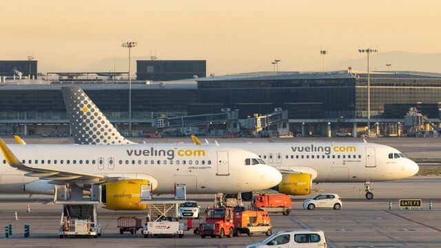 Economía/Transportes.- Vueling recibirá 50 aviones Boeing a partir de finales de 2026 y dejará de operar con Airbus