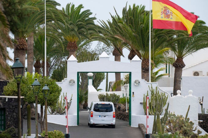 Pedro Sánchez llega a Lanzarote para veranear un año más con su familia en La Mareta