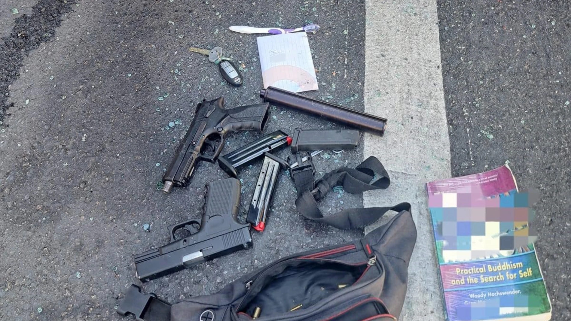 Efectivos intervenidos en una actuación de la Policía Local de Mijas.REMITIDA / HANDOUT por POLICÍA LOCAL DE MIJASFotografía remitida a medios de comunicación exclusivamente para ilustrar la noticia a la que hace referencia la imagen, y citando la procedencia de la imagen en la firma02/08/2025