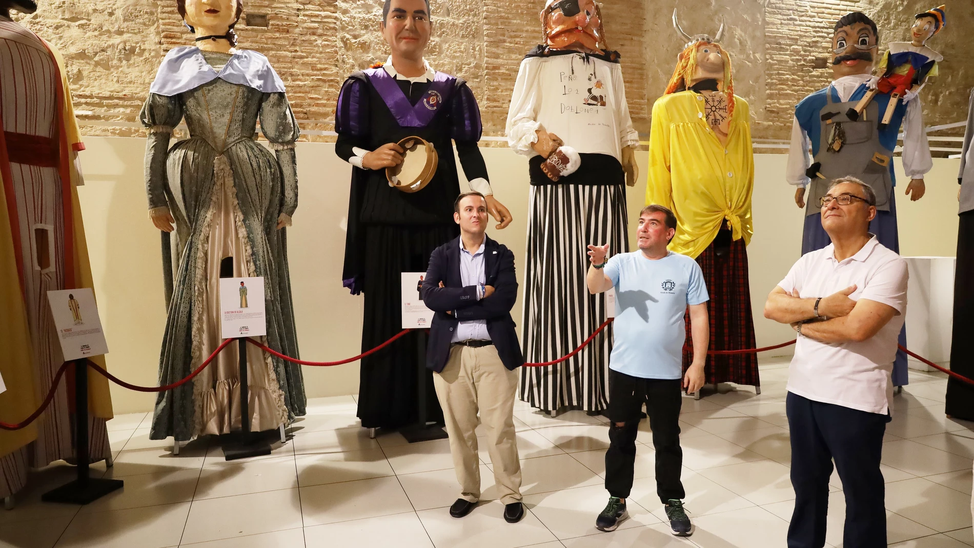 Exposición ‘Alcalá de Henares, 500 años de Gigantes’ en la Capilla del Oidor. REMITIDA / HANDOUT por AYUNTAMIENTO DE ALCALÁ DE HENARES Fotografía remitida a medios de comunicación exclusivamente para ilustrar la noticia a la que hace referencia la imagen, y citando la procedencia de la imagen en la firma 02/08/2025