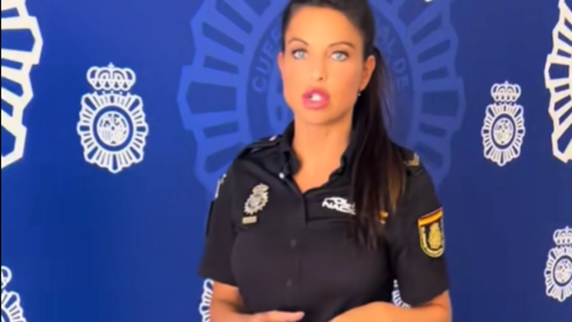 Agente de la Policía Nacional explicando esta estrategia de ladrones y okupas