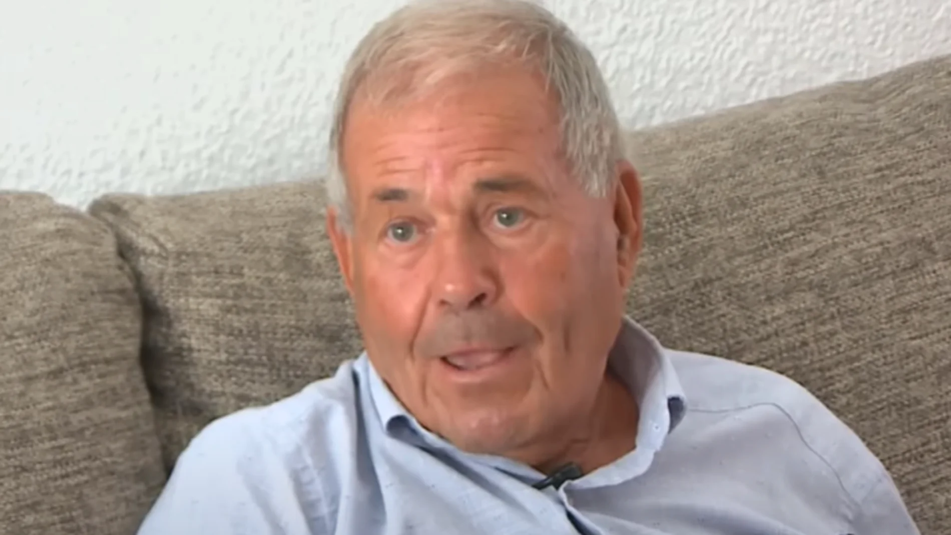 José narrando su drama