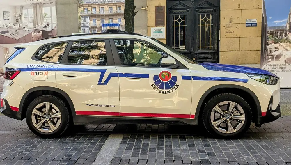 Coche de Ertzaintza en San Sebastián